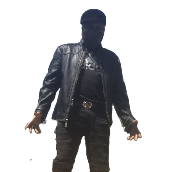 Meet your Posher, Quincy - Picture 1 of 1